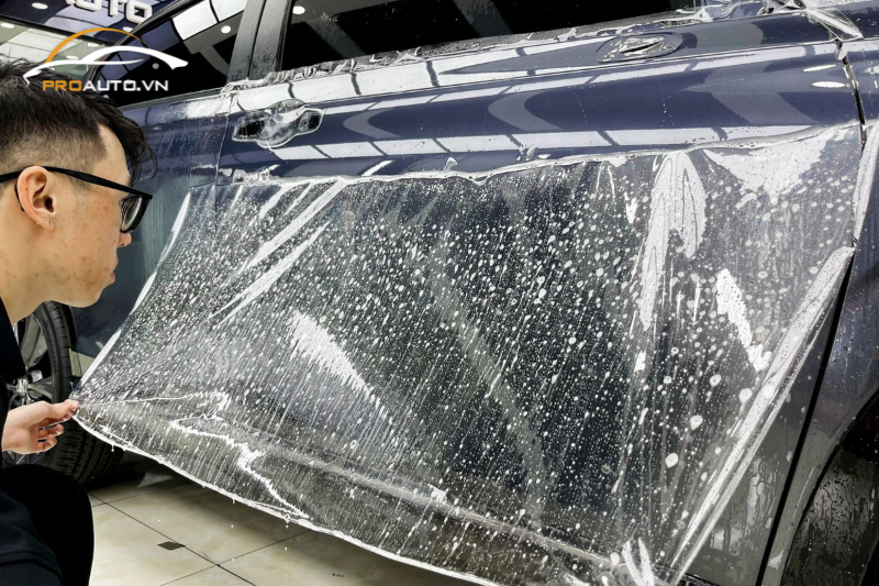 Có nên dán phim PPF xe Honda HRV?