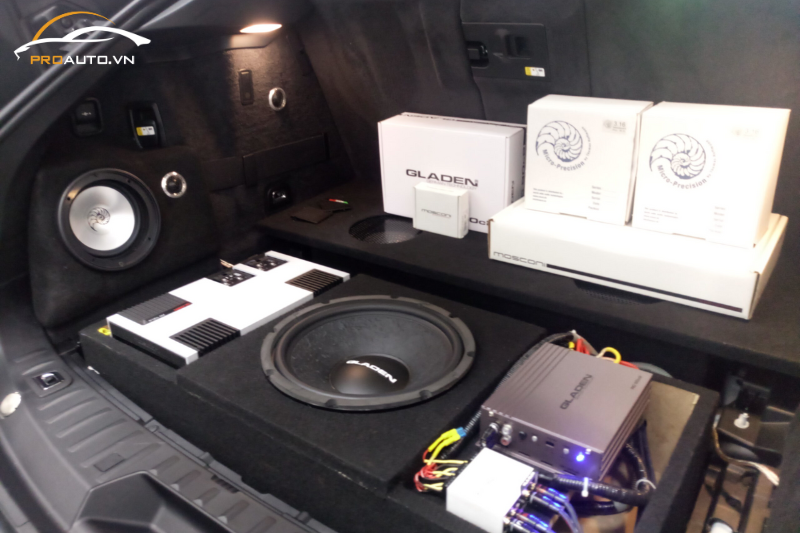 Độ âm thanh cho xe Hyundai Santafe 2024