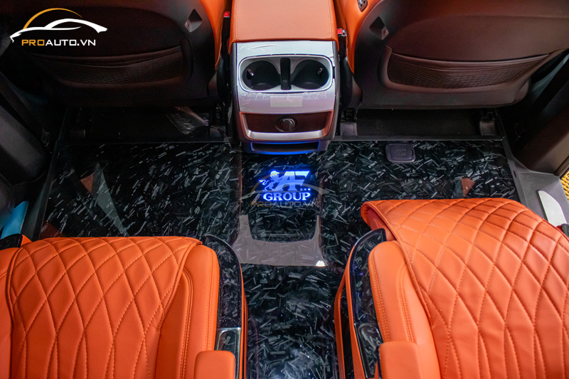 Độ sàn Carbon cho xe Hyundai Santafe 2024