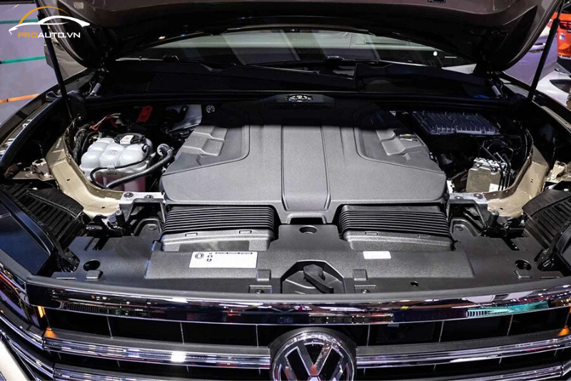 Động cơ xe VW Touareg 2024