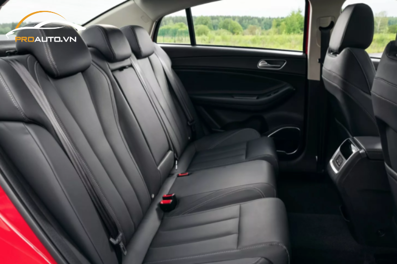 Khoang ghế ngồi Chery Omoda S5 2024