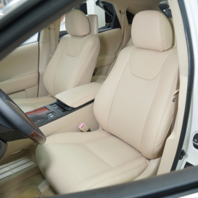 Lý do chủ xe Lexus RX350 chọn đổi màu nội thất trắng kem?