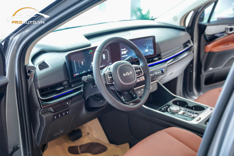 Nội thất cao cấp bên trong Kia Carnival 2025