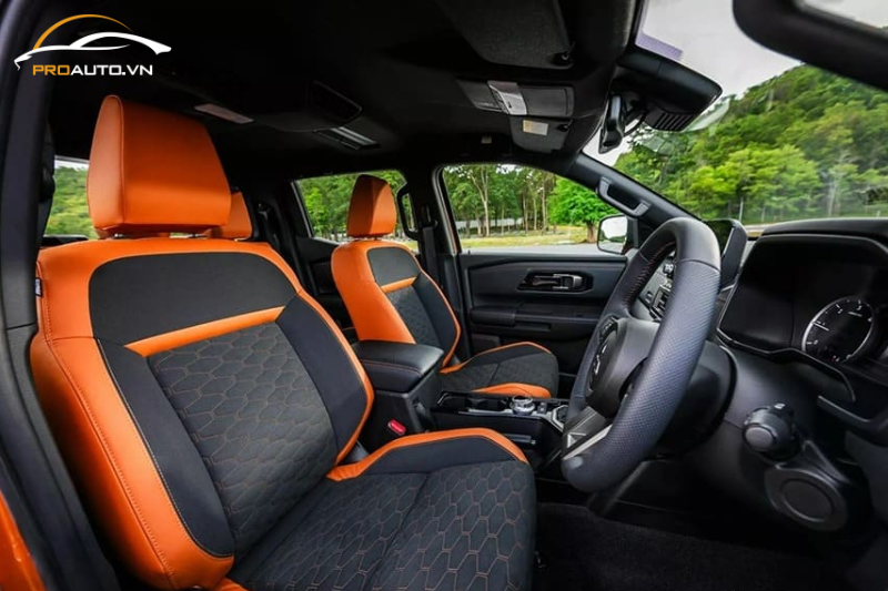 Nội thất xe Mitsubishi Triton 2025