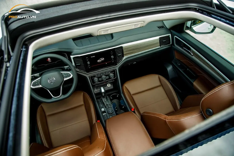 Nội thất xe Volkswagen Teramont 2024