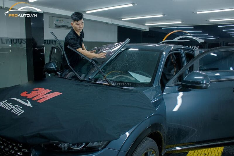 Quy trình dán phim cách nhiệt 3M tại PROAUTO.VN