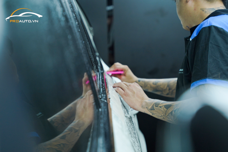 Quy trình dán phim PPF xe Mercedes GLS450 tại PROAUTO.VN