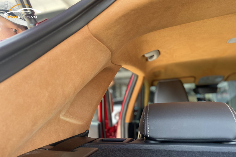 Bọc da các chi tiết nhựa xe Mitsubishi Xforce 2024