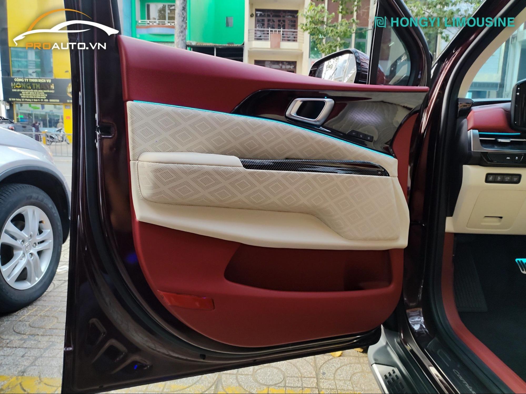 Bọc da tapi, taplo cho Kia Carnival