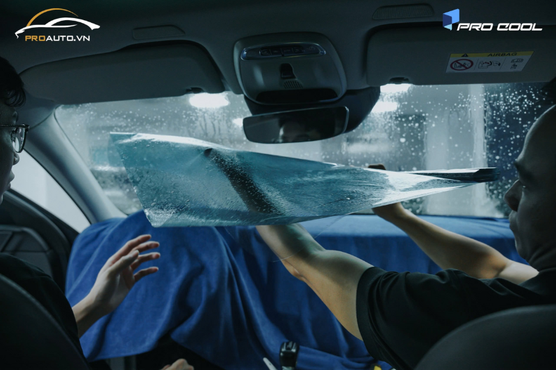 Chọn phim cách nhiệt 3M chính hãng xe Mitsubishi Xforce 2024