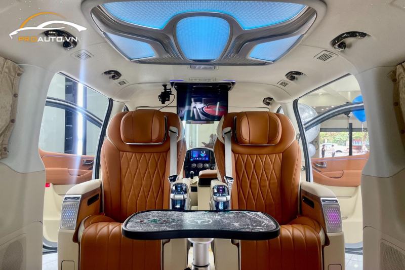 Có nên độ limousine xe Hyundai Santafe 2025?