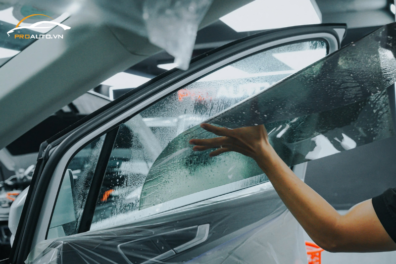 Dán phim cách nhiệt 3M cải thiện trải nghiệm lái xe