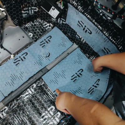 Dán tiêu âm kết hợp cách âm sàn xe Mitsubishi Xforce 2024