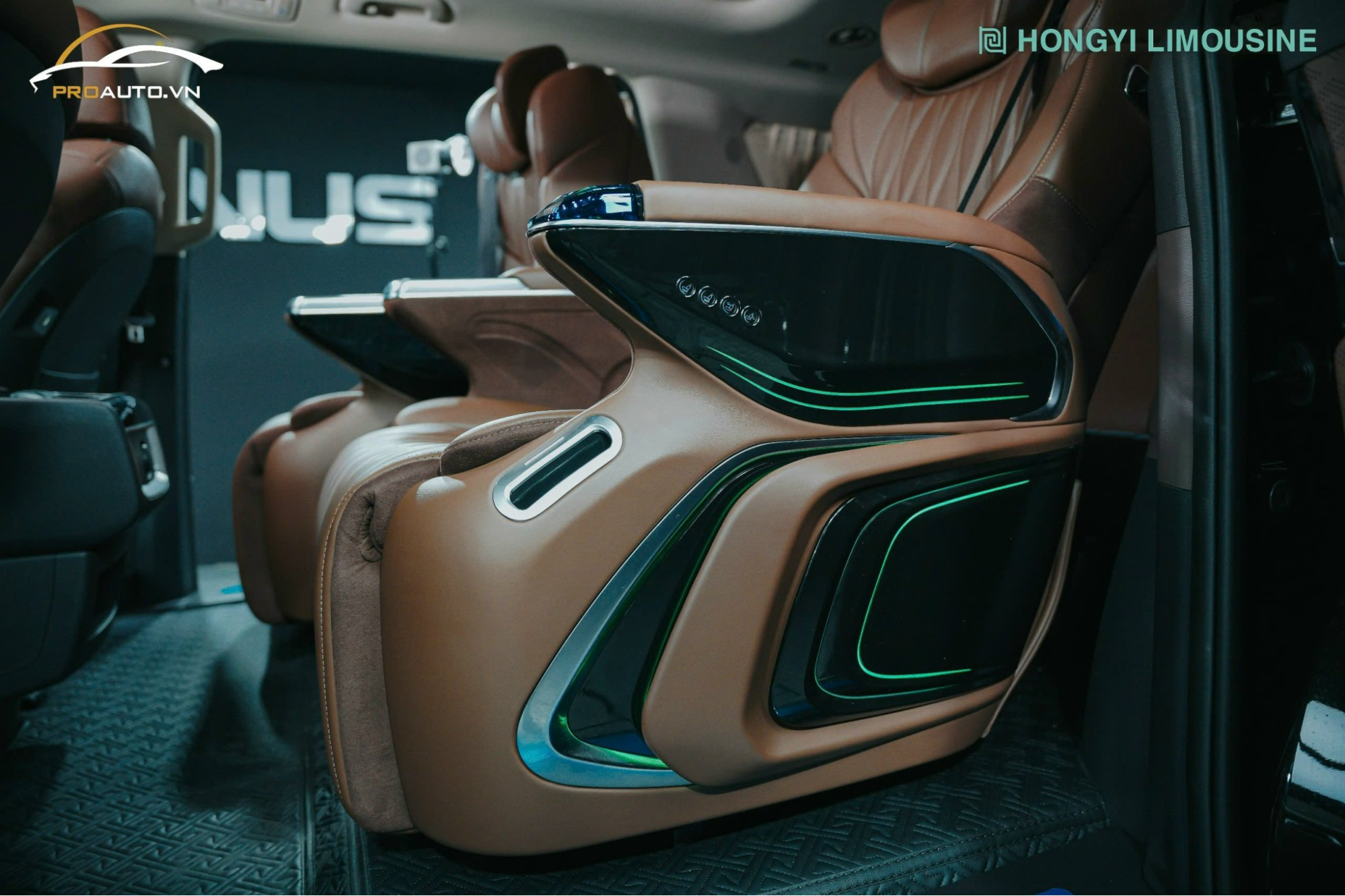 Độ ghế limousine Kia Carnival - Khung ghế cứng cáp với những viền led bắt mắt