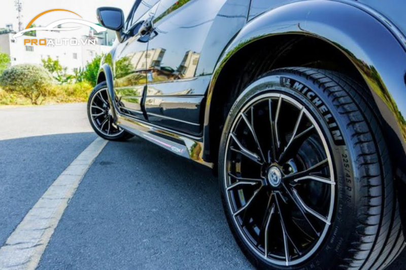 Độ phụ kiện mâm cho xe Mitsubishi Xpander