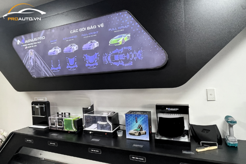 Khu vực máy test PPF tại PROAUTO.VN