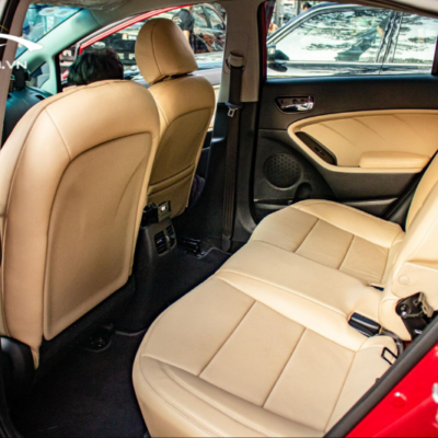 Kia Cerato bọc da ghế màu be