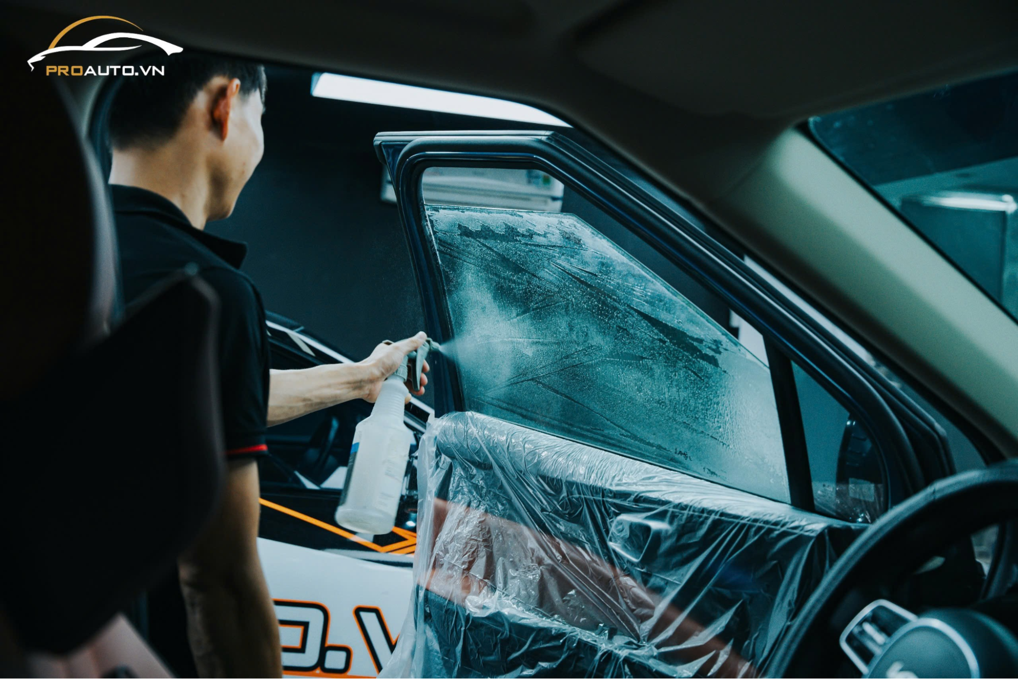 Kỹ thuật phim thi công dán phim cách nhiệt 3M cho ô tô