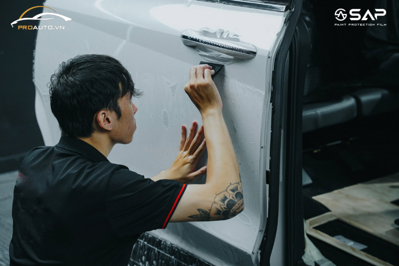 Lưu ý khi dán PPF xe Mitsubishi Xforce 2024 chủ xe cần biết