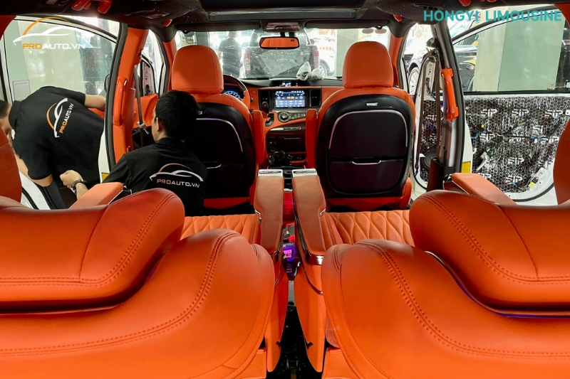 Lưu ý khi độ limousine màu nâu cho xe Kia Carnival 