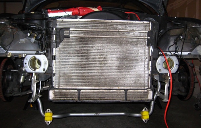 Nhiệt độ cao làm suy giảm tuổi thọ bộ điều hòa xe