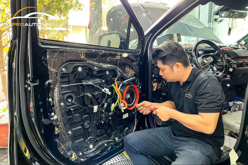 Quy trình độ âm thanh cho xe hơi tại PROAUTO.VN