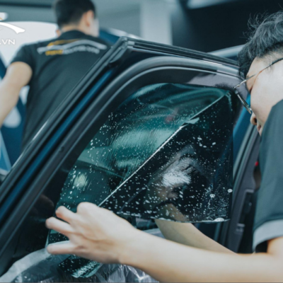 Thi công dán phim cách nhiệt tại PROAUTO.VN