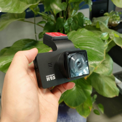 Thuận tiện khi lắp đặt camera hành trình Vietmap H9S