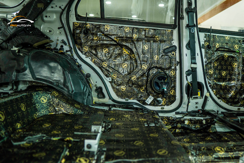  Cách âm cửa xe Kia Tasman 2025