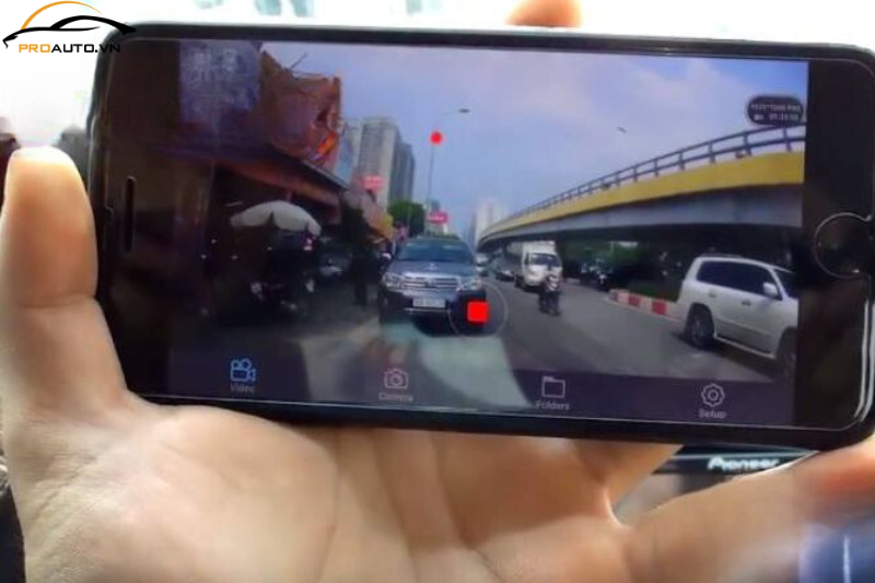 Camera hành trình Finevu hỗ trợ kết nối với điện thoại