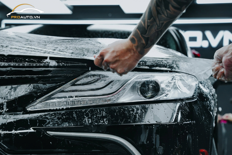 Cận cảnh quá trình dán phim PPF 3M cho ô tô