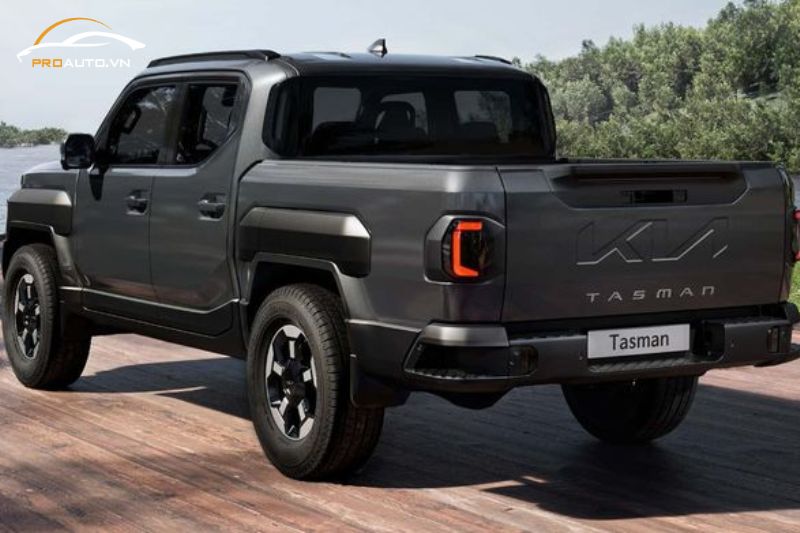 Có nên nâng cấp phụ kiện xe Kia Tasman 2025 