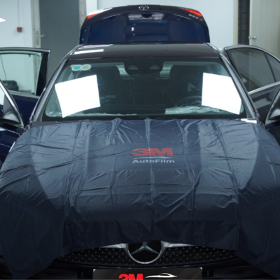 Dán phim cách nhiệt 3M xe Mercedes C300