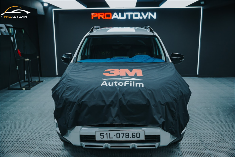 Dán phim cách nhiệt thương hiệu 3M cao cấp