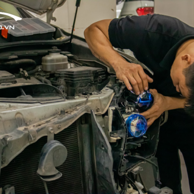 Đèn xe sẽ được lắp tương thích với hệ thống đèn zin của xe