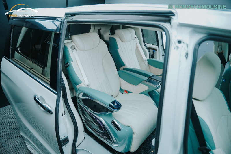 Đổi màu ghế da cho Honda Odyssey