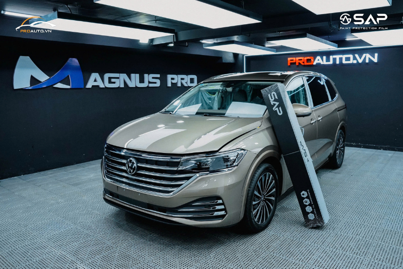 Hình ảnh thi công dán PPF SAP chính hãng trên Volkswagen Viloran