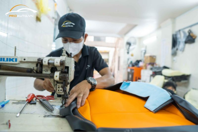 Kinh nghiệm khi bọc da ghế xe Ford Ranger 