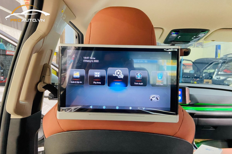 Màn hình gối đầu cho xe Mitsubishi Xpander