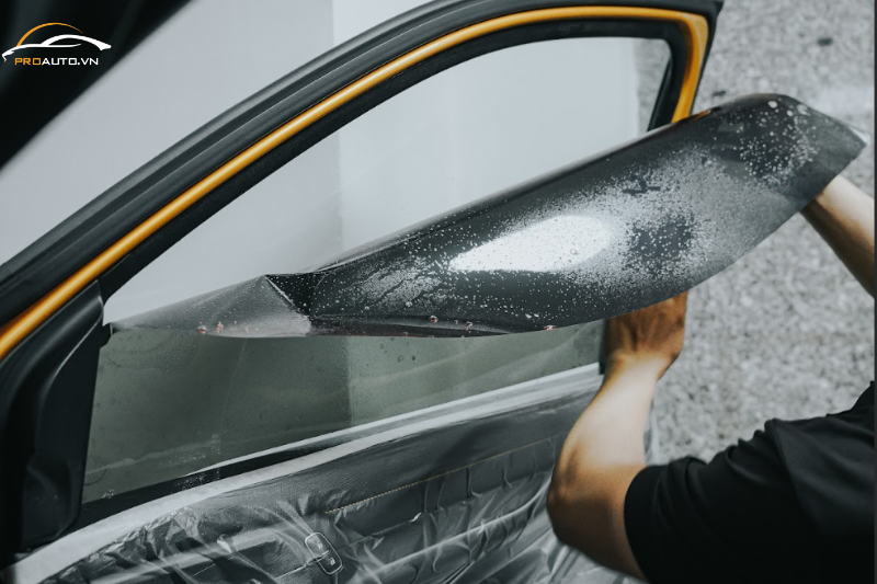 Phim cách nhiệt Llumar chính hãng 