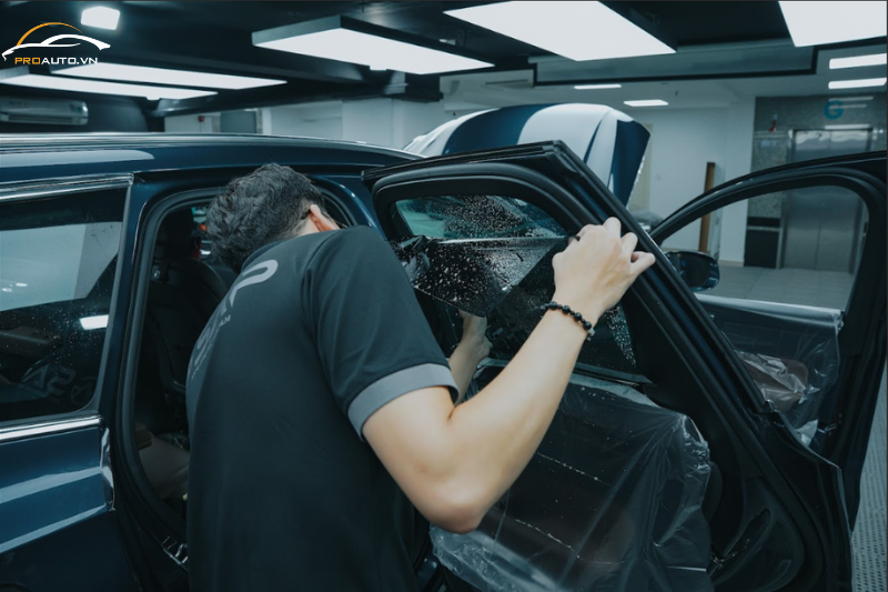 Top 5 phim cách nhiệt ô tô tốt nhất 2025 - Chống nóng hiệu quả 