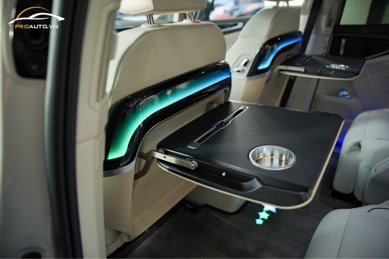 Bàn xếp Custin trang bị hộc để ly