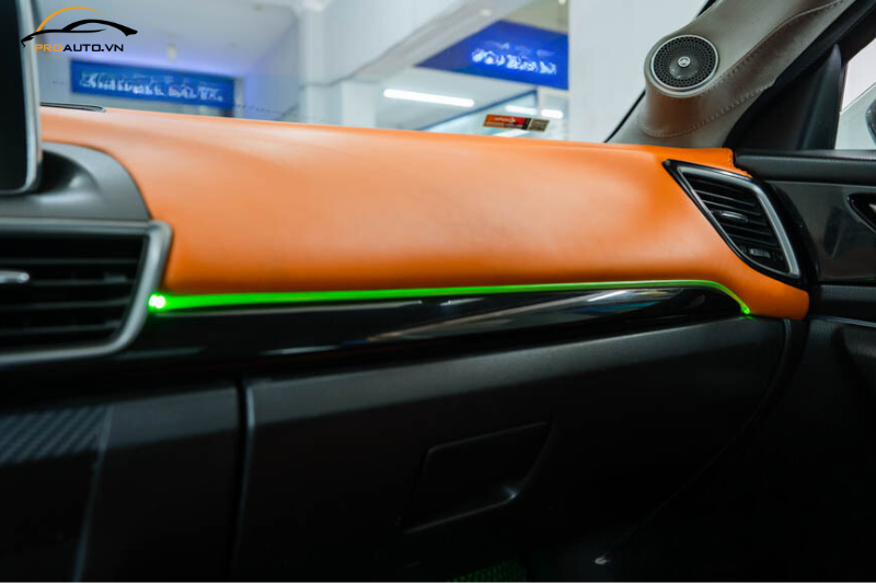  Bọc da taplo xe KIA Sportage 2025