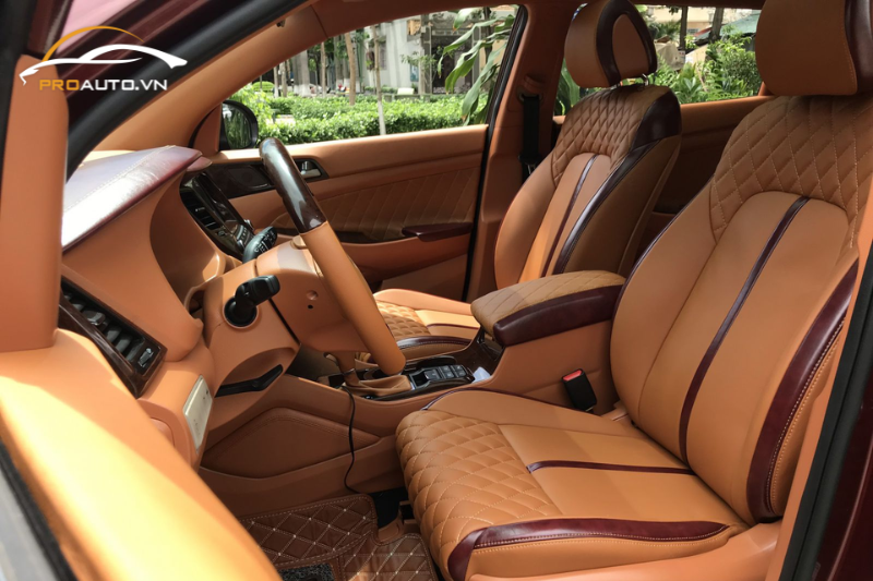 Bọc ghế da, đổi màu nội thất xe Vinfast VF8