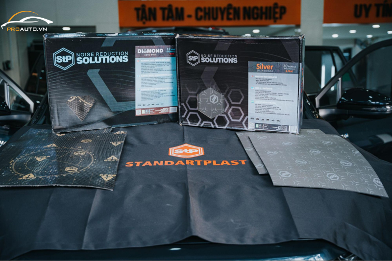 Cách âm chống ồn xe KIA Sportage 2025 với vật liệu cách âm StP