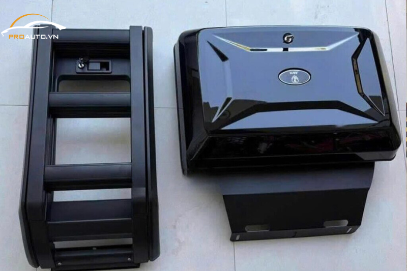 Cận cảnh hình ảnh cầu thang - Phụ kiện đồ chơi xe Vinfast VF3 tại PROAUTO.VN