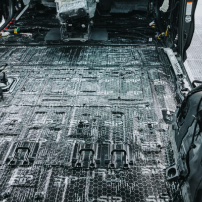 Dán cách âm chống ồn xe KIA Sportage 2025 vị trí sàn xe