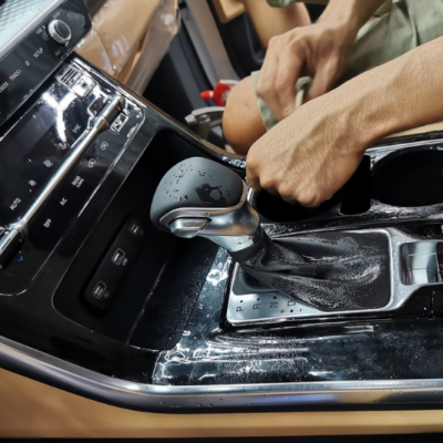 Dán PPF xe Volvo EC40 nội thất