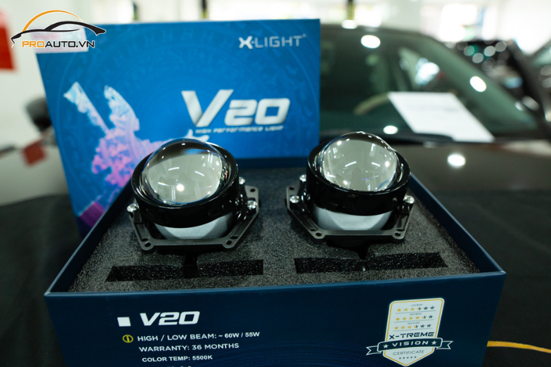 Đèn GTR độ bi pha xe Volvo EC40