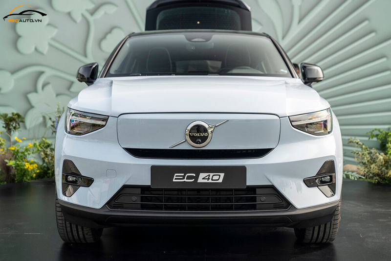 Độ đèn xe Volvo EC40 - Nâng cấp ánh sáng, nâng cao an toàn